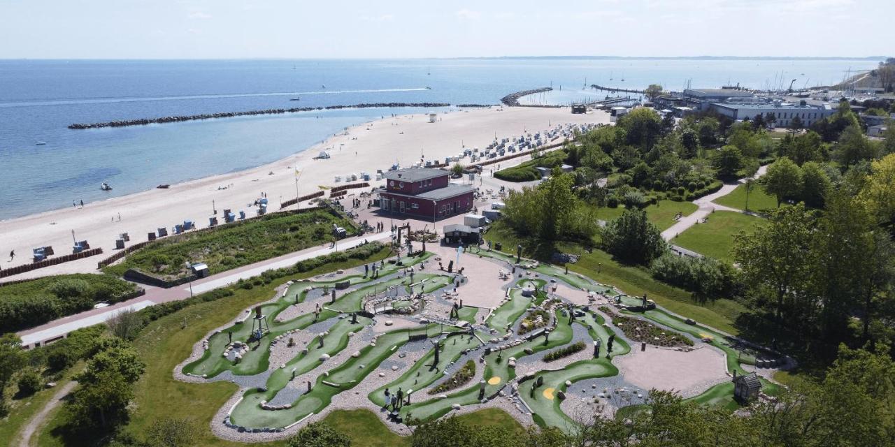 Ostseehotel Midgard Im Dampland Екстер'єр фото